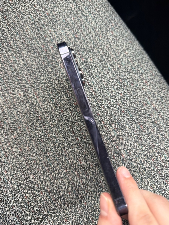 iPhone 14 Pro 128GB SIMフリー（スマホ）の商品画像 - 査定依頼日：2026年3月13日 - 最高査定価格：61,000円