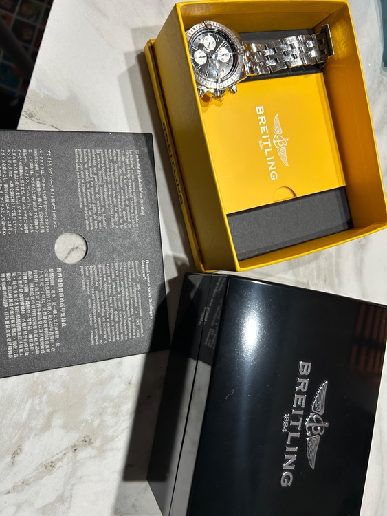 ブライトリング クロノマット A156B19PA（高級時計）の商品画像 - 査定依頼日：2025年10月13日 - 最高査定価格：280,000円