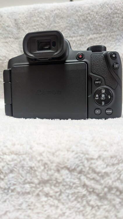 PowerShotSX70HS（カメラ）の商品画像 - 査定依頼日：2026年4月17日 - 最高査定価格：70,000円