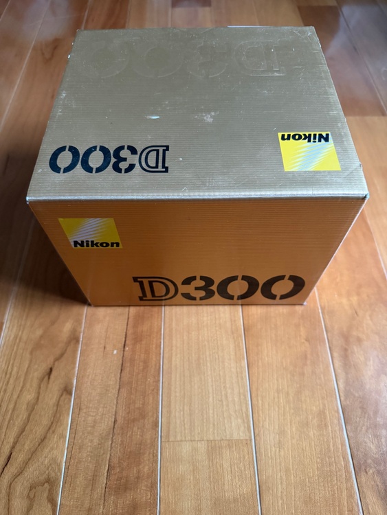 D300（カメラ）の商品画像 - 査定依頼日：2026年6月28日 - 最高査定価格：3,010円
