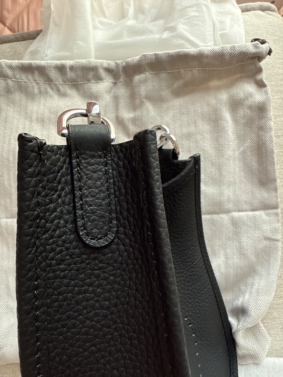 HERMES（ブランドバッグ）の商品画像 - 査定依頼日：2025年9月15日 - 最高査定価格：350,000円