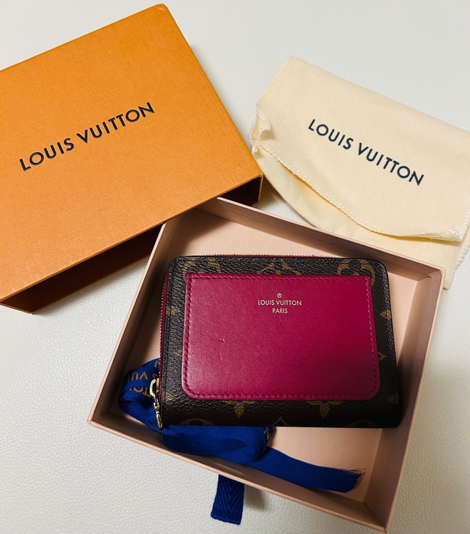 M82377 ポルトフォイユ・ルー（ブランド財布・小物）の商品画像 - 査定依頼日：2026年1月8日 - 最高査定価格：100,000円