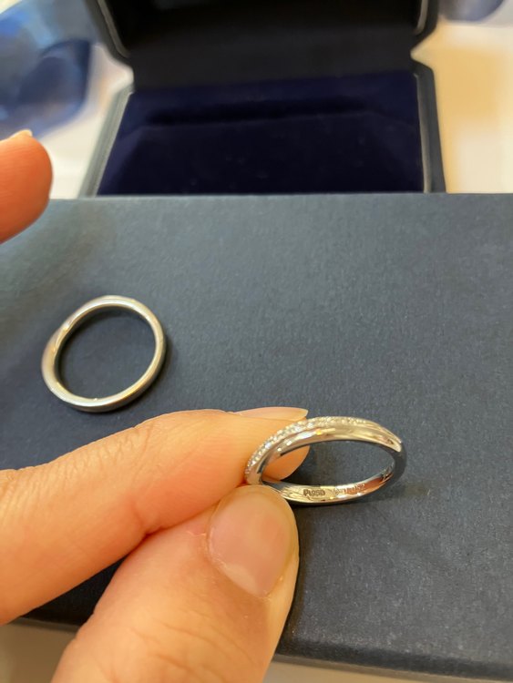 ダイヤモンドシライシ　婚約指輪　結婚指輪（金・貴金属）の商品画像 - 査定依頼日：2023年2月1日 - 最高査定価格：38,000円