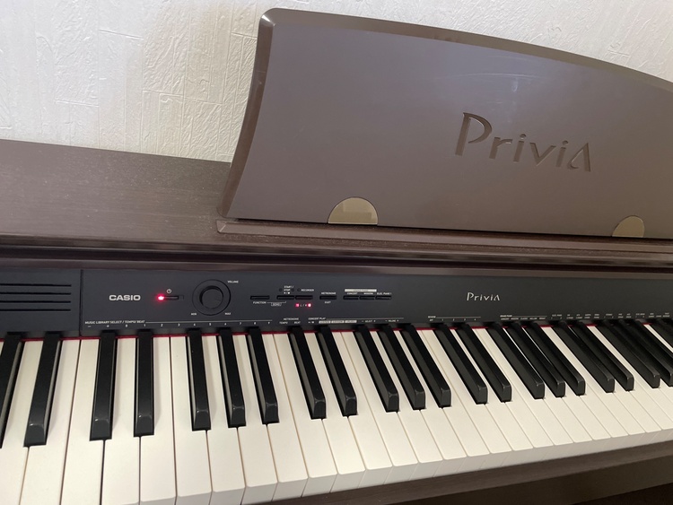 CASIO Ｐrivia（ピアノ・楽器・PA機材）の商品画像 - 査定依頼日：2026年5月15日 - 最高査定価格：100,000円
