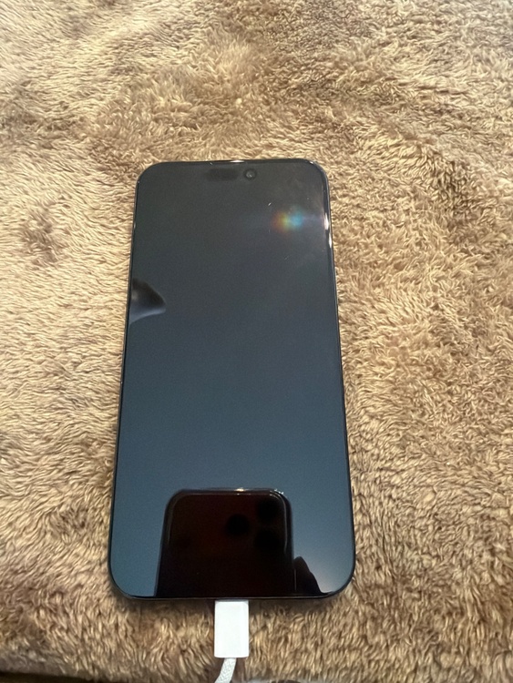 au iPhone15ProMax 256GB（スマホ）の商品画像 - 査定依頼日：2026年2月9日 - 最高査定価格：99,000円