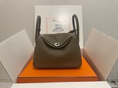 リンディ26茶色（ブランドバッグ）の商品画像 - 査定依頼日：2024年7月28日 - 最高査定価格：1,870,000円