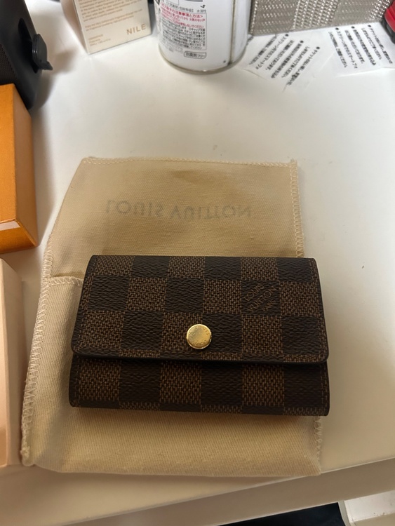 キーケース（ブランド財布・小物）の商品画像 - 査定依頼日：2026年3月18日 - 最高査定価格：100,000円