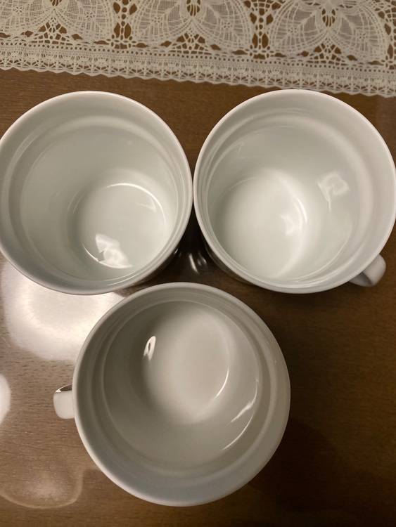 ジノリマグカップ（食器）の商品画像 - 査定依頼日：2025年10月6日 - 最高査定価格：4,000円