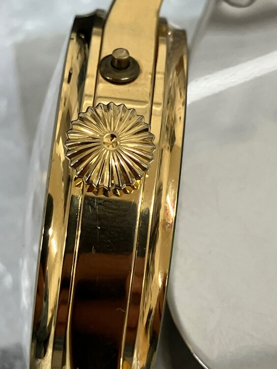 パテックフィリップ その他 3015（高級時計）の商品画像 - 査定依頼日：2025年4月8日 - 最高査定価格：650,000円