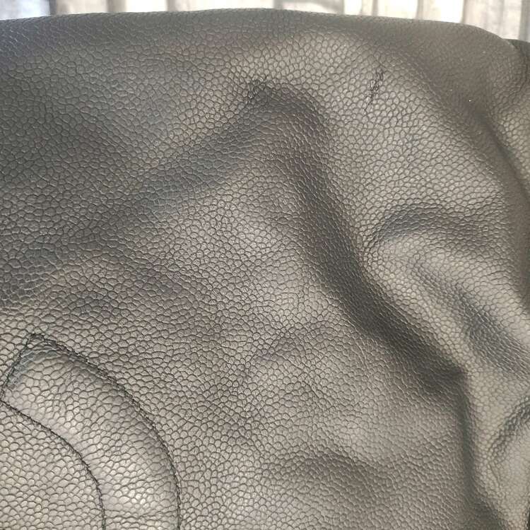 キャビアスキン　ココマーク　巾着　ワンショルダー（ブランドバッグ）の商品画像 - 査定依頼日：2025年2月9日 - 最高査定価格：130,000円