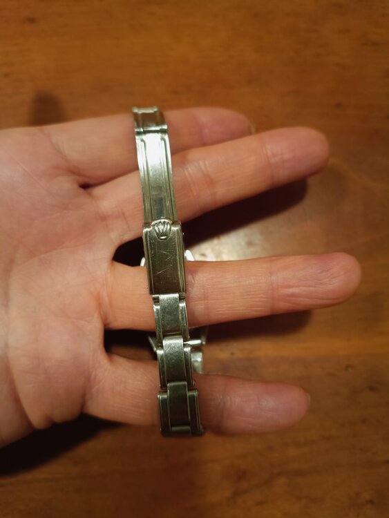 ロレックス その他 オイスターパーペチュアルデ（高級時計）の商品画像 - 査定依頼日：2026年1月23日 - 最高査定価格：300,000円