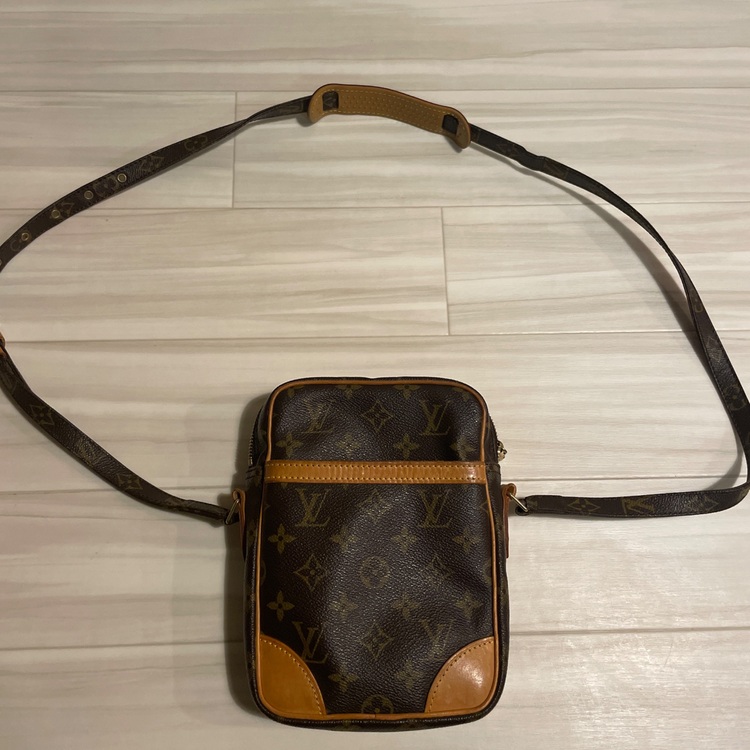  ダヌーブ M45266（ブランドバッグ）の商品画像 - 査定依頼日：2025年11月23日 - 最高査定価格：60,000円