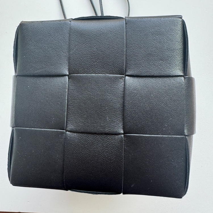 ボッテガ・ヴェネタ  （ブランドバッグ）の商品画像 - 査定依頼日：2025年8月2日 - 最高査定価格：80,000円