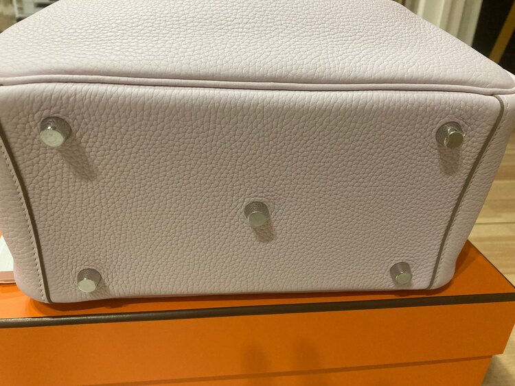 リンディ26 モーヴパール（ブランドバッグ）の商品画像 - 査定依頼日：2025年1月14日 - 最高査定価格：1,100,000円