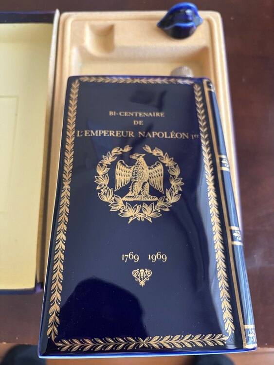 ブック　ナポレオン（お酒）の商品画像 - 査定依頼日：2025年6月1日 - 最高査定価格：3,500円