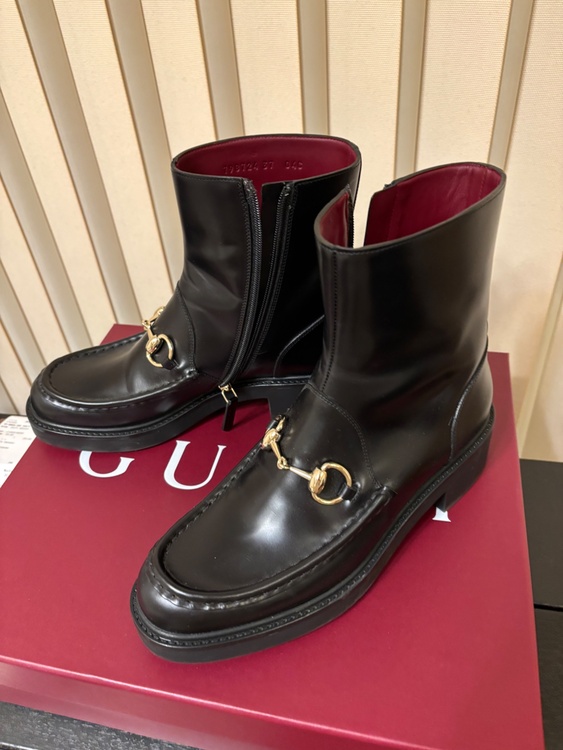 ホースビットウィメンズブーツ（古着・ファッション）の商品画像 - 査定依頼日：2026年3月15日 - 最高査定価格：16,000円