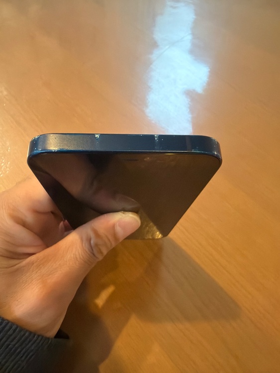 iPhone 12 128GB SIMフリー（スマホ）の商品画像 - 査定依頼日：2026年5月2日 - 最高査定価格：100,000円