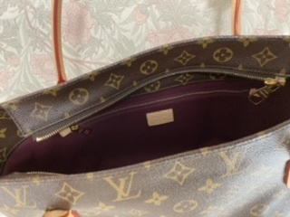 ラスパイル　m40608（ブランドバッグ）の商品画像 - 査定依頼日：2022年5月21日 - 最高査定価格：100,000円