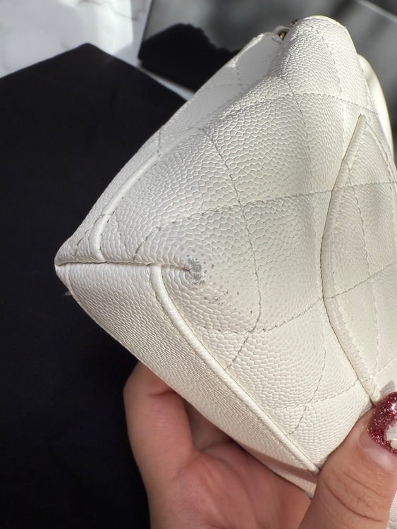 ココハンドル　ホワイト　14.5（ブランドバッグ）の商品画像 - 査定依頼日：2026年1月15日 - 最高査定価格：460,000円