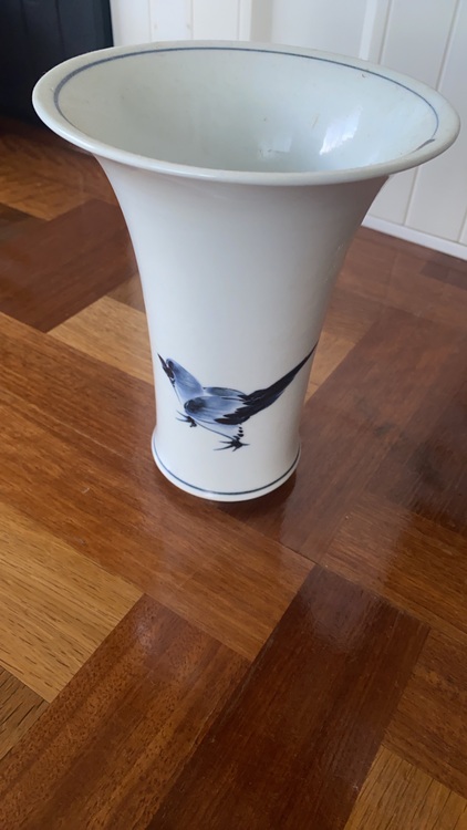 柿右衛門と後はわかりません（美術品・骨董品）の商品画像 - 査定依頼日：2025年9月24日 - 最高査定価格：500円