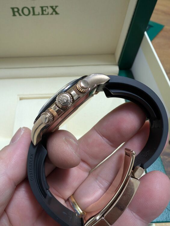 チョコレート（高級時計）の商品画像 - 査定依頼日：2025年10月29日 - 最高査定価格：6,000,000円