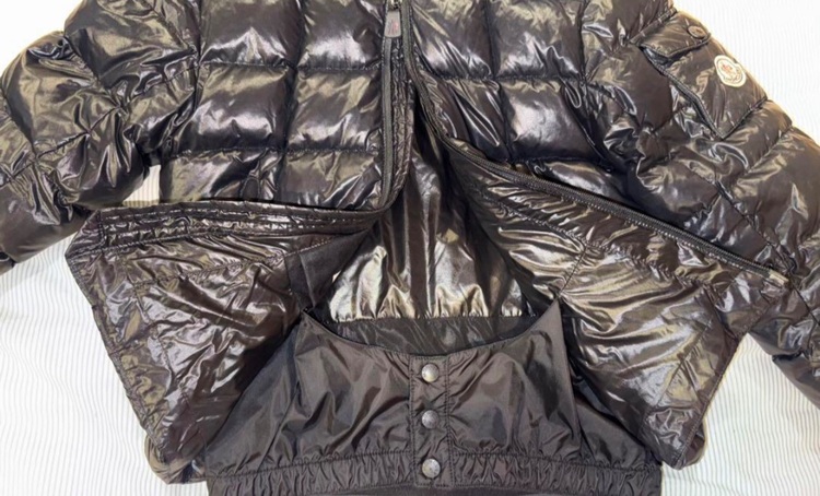 バレンシアガ  （ブランドバッグ）の商品画像 - 査定依頼日：2025年10月7日 - 最高査定価格：36,000円