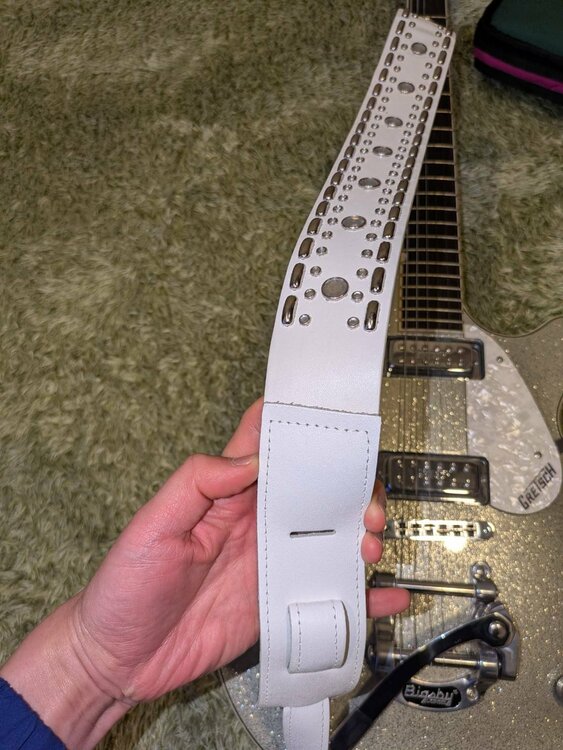 g5236t（ピアノ・楽器・PA機材）の商品画像 - 査定依頼日：2026年5月29日 - 最高査定価格：20,000円