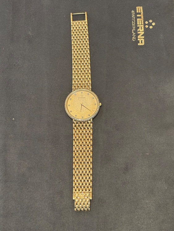 エテルナ腕時計（金・貴金属）の商品画像 - 査定依頼日：2025年9月27日 - 最高査定価格：950,000円