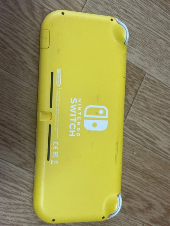 Nintendo Switch right（ゲーム機本体・ゲームソフト）の商品画像 - 査定依頼日：2026年2月11日 - 最高査定価格：8,000円