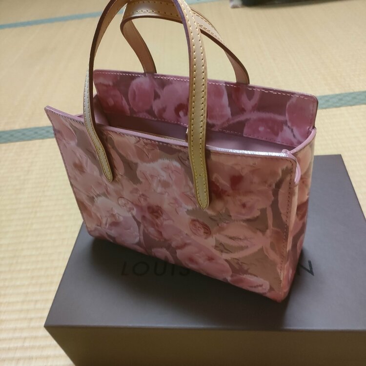 ルイヴィトン カタリーナBB（ブランドバッグ）の商品画像 - 査定依頼日：2026年4月10日 - 最高査定価格：90,000円