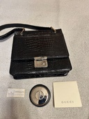 リアルクロコダイル　ハンドバッグ（ブランドバッグ）の商品画像 - 査定依頼日：2026年2月7日 - 最高査定価格：100,000円