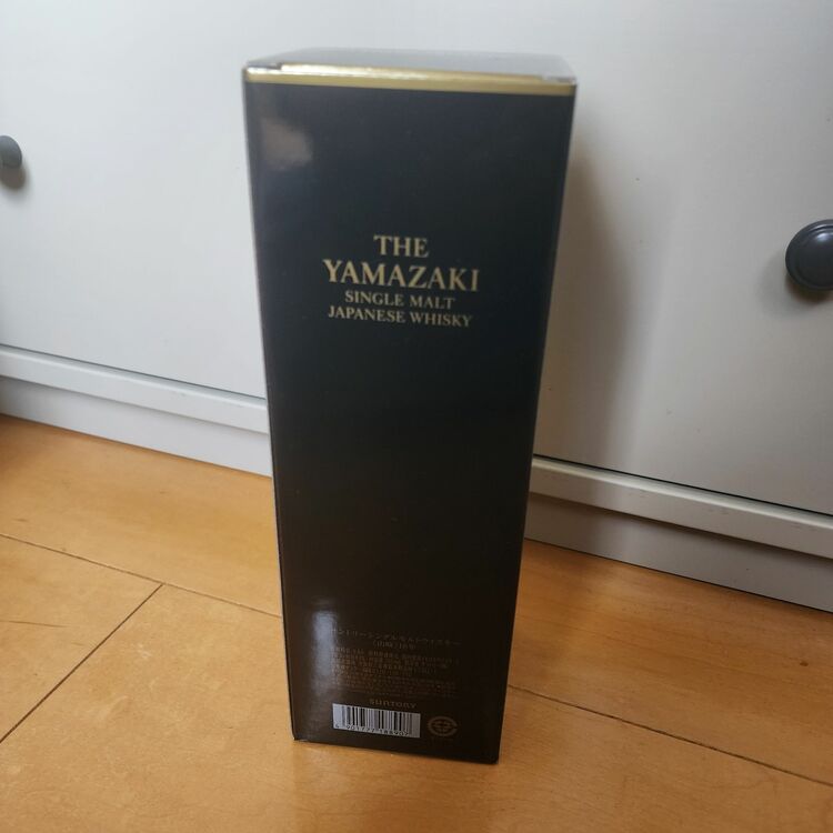 ウイスキー サントリー山崎 （お酒）の商品画像 - 査定依頼日：2025年9月30日 - 最高査定価格：83,000円