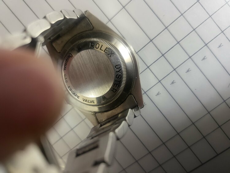 ロレックス シードゥエラー Ref166000（高級時計）の商品画像 - 査定依頼日：2026年3月17日 - 最高査定価格：1,550,000円