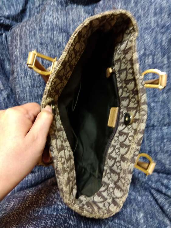 ディオール、ハンドバッグ（ブランドバッグ）の商品画像 - 査定依頼日：2022年12月10日 - 最高査定価格：30,000円