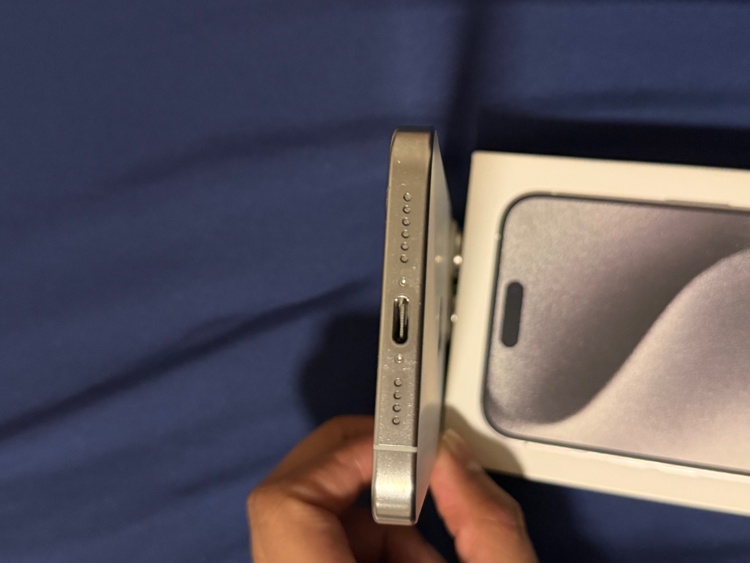 iphone15promax 256GB au（スマホ）の商品画像 - 査定依頼日：2026年2月13日 - 最高査定価格：103,000円