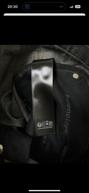 バレンシアガ  （ブランドバッグ）の商品画像 - 査定依頼日：2026年1月8日 - 最高査定価格：45,000円