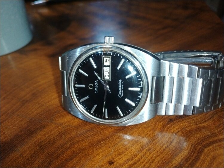 シーマスターデイデイトブラック（高級時計）の商品画像 - 査定依頼日：2026年2月17日 - 最高査定価格：90,000円