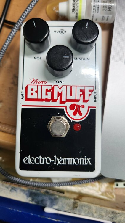 Nano Big Muff Pi（ピアノ・楽器・PA機材）の商品画像 - 査定依頼日：2026年3月4日 - 最高査定価格：5,000円