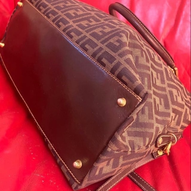 バック（ブランドバッグ）の商品画像 - 査定依頼日：2026年1月19日 - 最高査定価格：35,000円