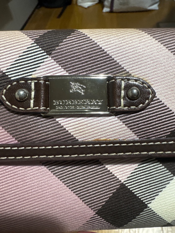 その他 バーバリー （ブランドバッグ）の商品画像 - 査定依頼日：2026年2月27日 - 最高査定価格：3,500円
