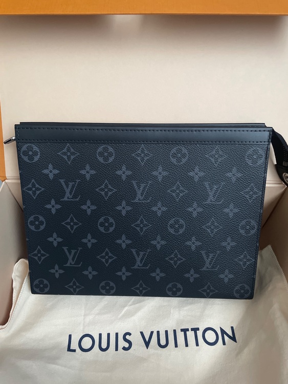 セカンドバッグ（ブランドバッグ）の商品画像 - 査定依頼日：2025年6月30日 - 最高査定価格：75,000円