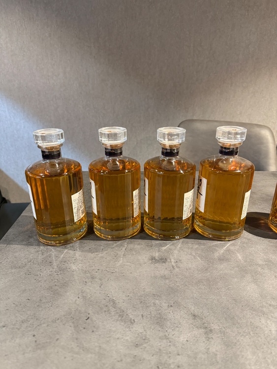 響（お酒）の商品画像 - 査定依頼日：2025年11月25日 - 最高査定価格：72,000円