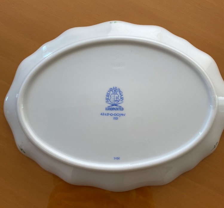 ヘレンド　アポニーグリーン　オーバル（食器）の商品画像 - 査定依頼日：2025年6月23日 - 最高査定価格：3,500円