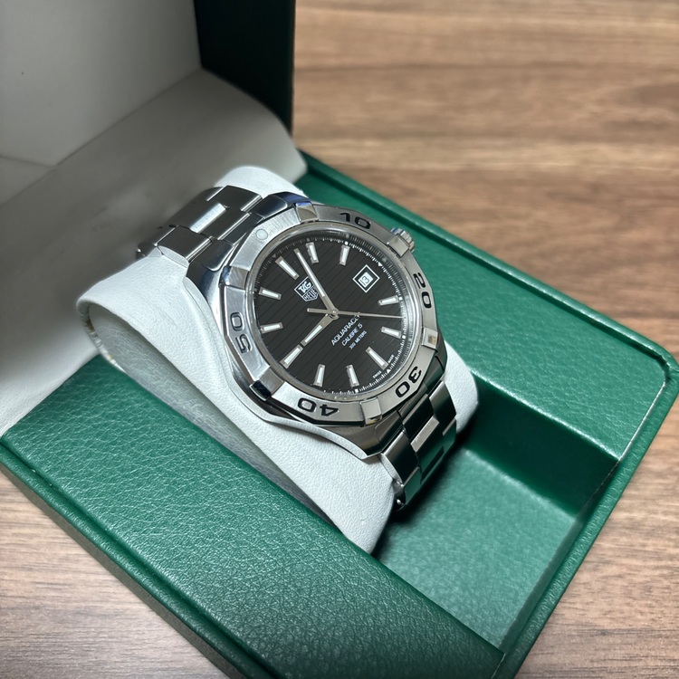 タグホイヤー WAP2010 アクアレーサー キャリバー5（高級時計）の商品画像 - 査定依頼日：2025年10月22日 - 最高査定価格：100,000円