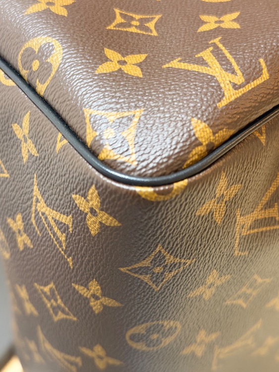 speedy30 soft dark（ブランドバッグ）の商品画像 - 査定依頼日：2026年3月21日 - 最高査定価格：380,000円