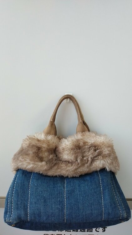 プラダ  （ブランドバッグ）の商品画像 - 査定依頼日：2026年1月23日 - 最高査定価格：100,000円