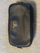 プラダダブルジップスクエアショルダーバッグ（ブランドバッグ）の商品画像 - 査定依頼日：2025年8月26日 - 最高査定価格：80,000円