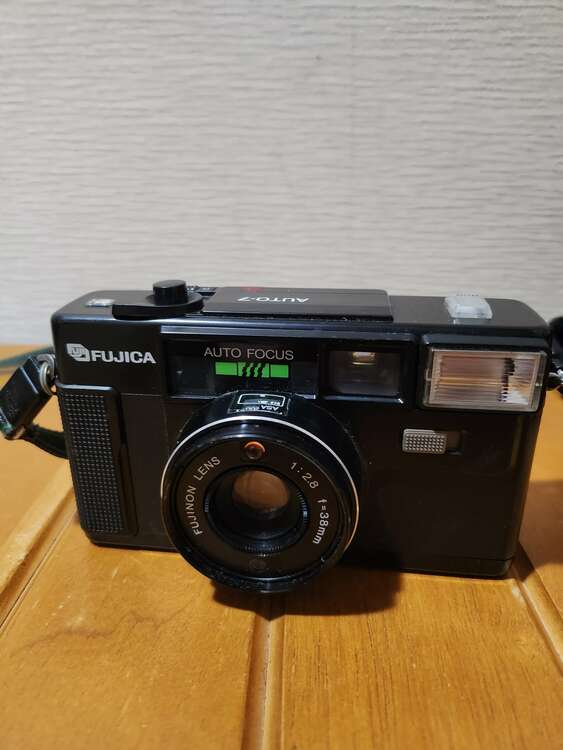 AUTO-7（カメラ）の商品画像 - 査定依頼日：2025年3月11日 - 最高査定価格：100円