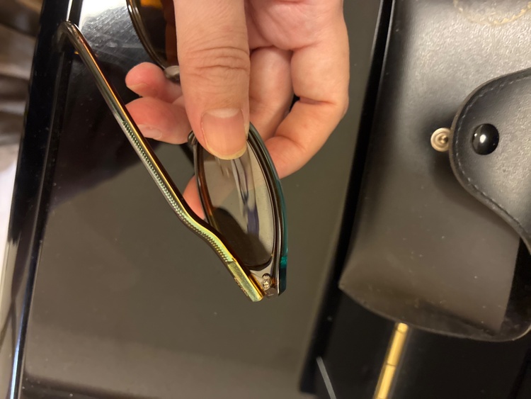 RayBanのサングラス（古着・ファッション）の商品画像 - 査定依頼日：2026年7月18日 - 最高査定価格：2,000円