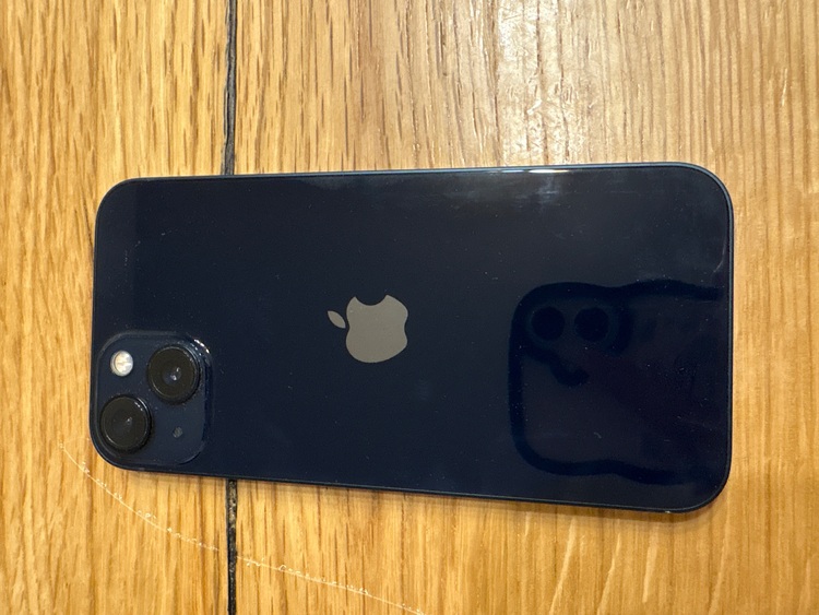 iPhone13（スマホ）の商品画像 - 査定依頼日：2025年10月4日 - 最高査定価格：43,000円